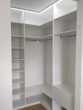 Гардеробная 2