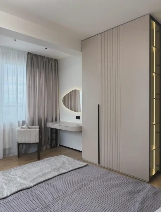 Распашные шкафы